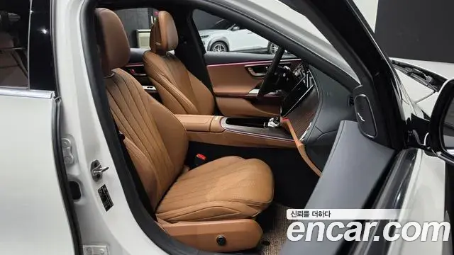 Mercedes-Benz E-Class 2025 — Şəkil 22/31
