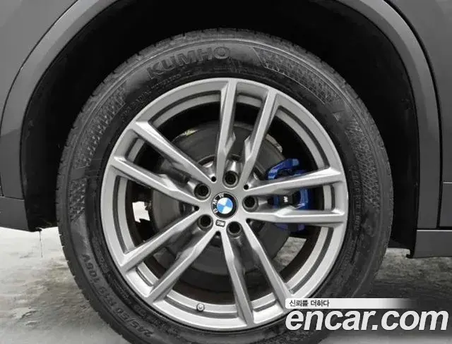 BMW X4 2020 — ფოტო 13/20