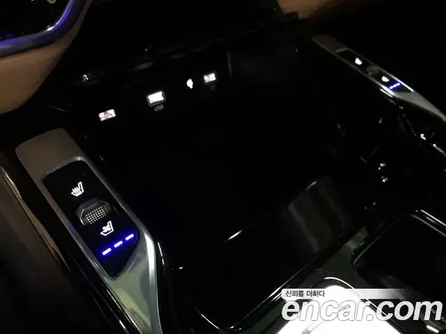 Kia Sorento 2022 — Şəkil 14/20