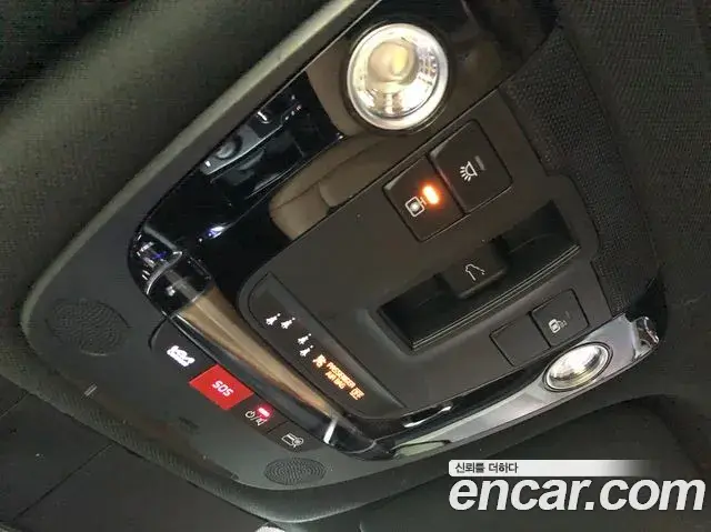 Kia Sorento 2022 — Şəkil 19/20