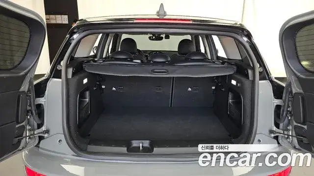 Mini Cooper D Clubman 2021 — Photo 20/33