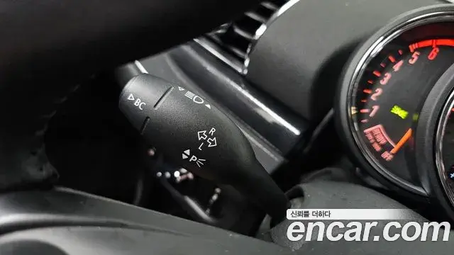 Mini Cooper D Clubman 2021 — Photo 21/33