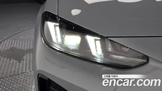 BMW 4 Series 2025 — Şəkil 30/32