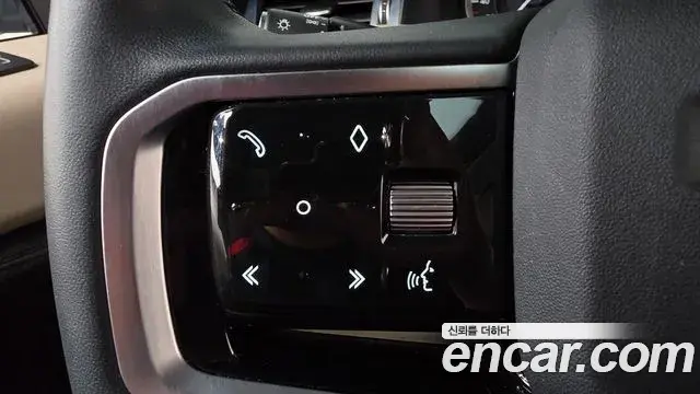 Land Rover Discovery Sport 2022 — ფოტო 10/37