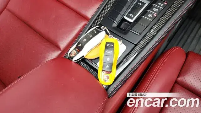 Porsche 718 Boxster 2019 — Şəkil 17/30