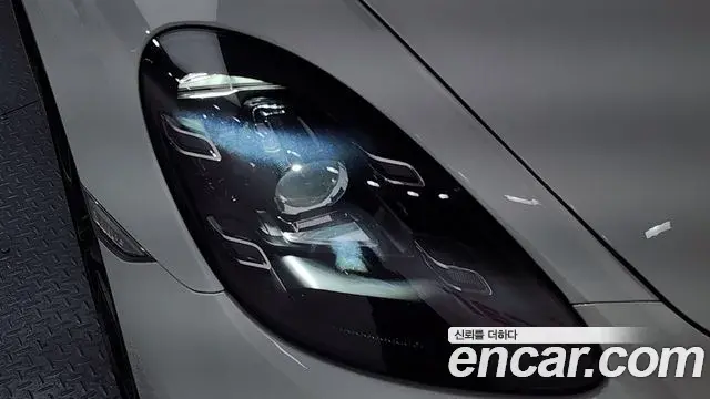 Porsche 718 Boxster 2019 — Şəkil 25/30