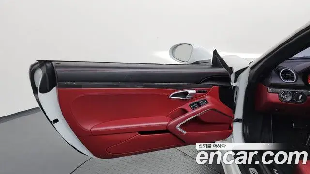 Porsche 718 Boxster 2019 — Şəkil 8/30