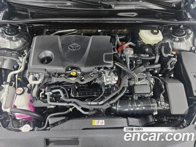 Toyota Camry 2025 — Şəkil 3/19