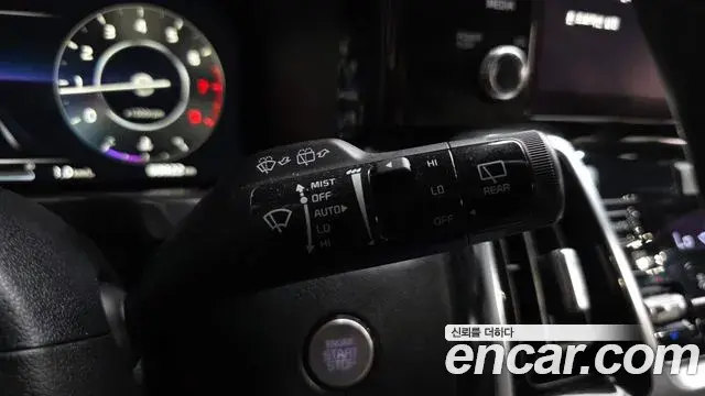 Kia Sorento 2021 — ფოტო 17/20