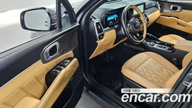Kia Sorento 2023 — Photo 10/20