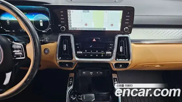 Kia Sorento 2023 — Photo 14/20