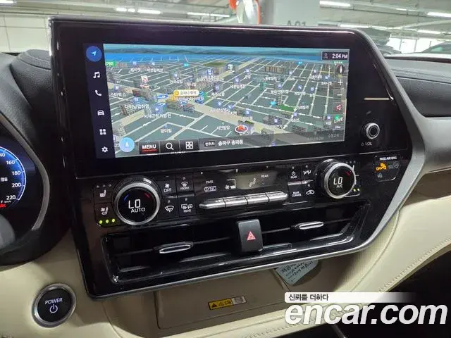 Toyota Highlander 2024 — ფოტო 5/20