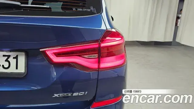 BMW X3 2021 — Şəkil 26/31