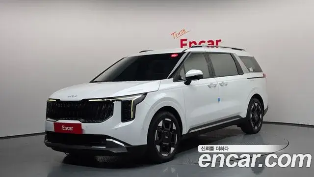 Kia Carnival 2024 — Şəkil 25/39