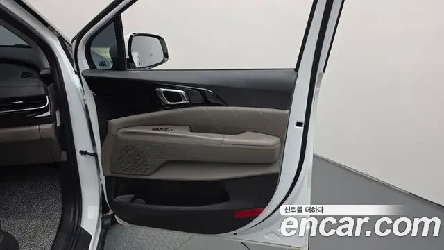Kia Carnival 2024 — Şəkil 2/39