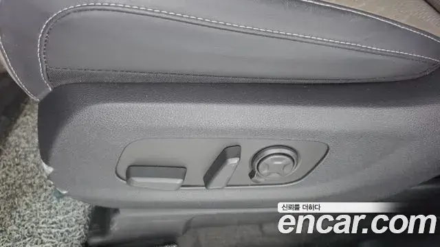 Kia Carnival 2024 — Şəkil 22/39