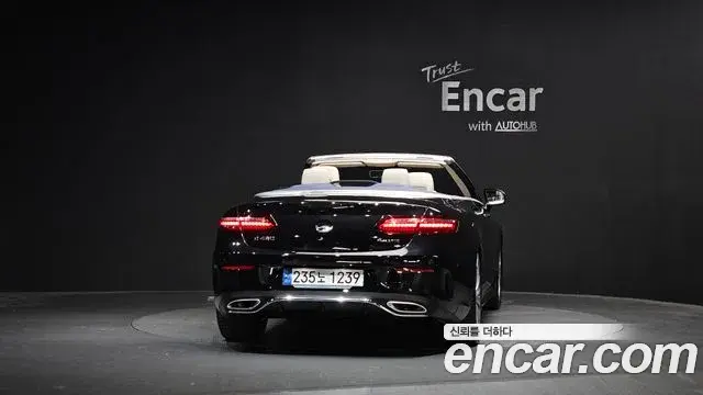 Mercedes-Benz E-Class 2023 — Фото 4/20