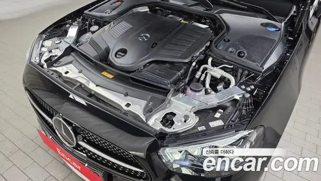 Mercedes-Benz E-Class 2023 — Фото 6/20