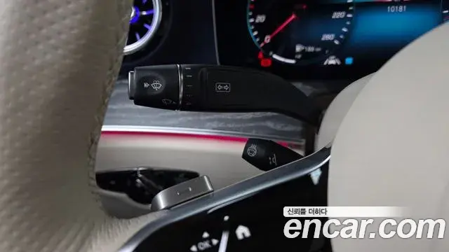 Mercedes-Benz E-Class 2023 — Фото 20/20
