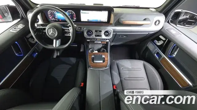 Mercedes-Benz G-Class 2026 — Photo 7/20