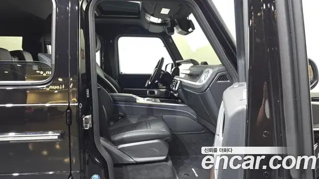 Mercedes-Benz G-Class 2026 — Photo 5/20