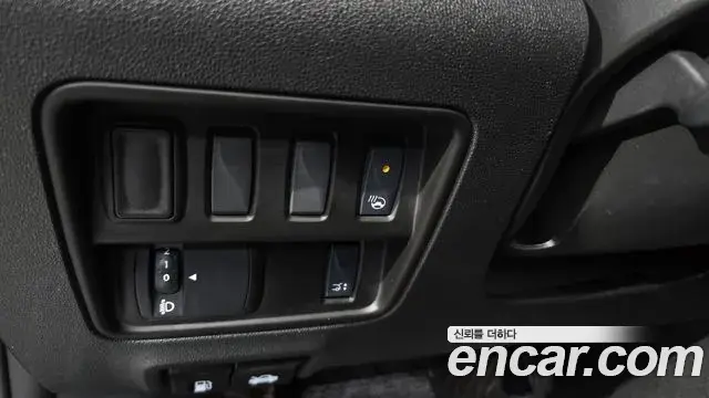Renault Samsung QM6 2022 — Şəkil 32/33