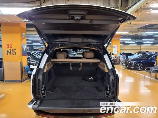 Land Rover Range Rover 2022 — Photo 5/20