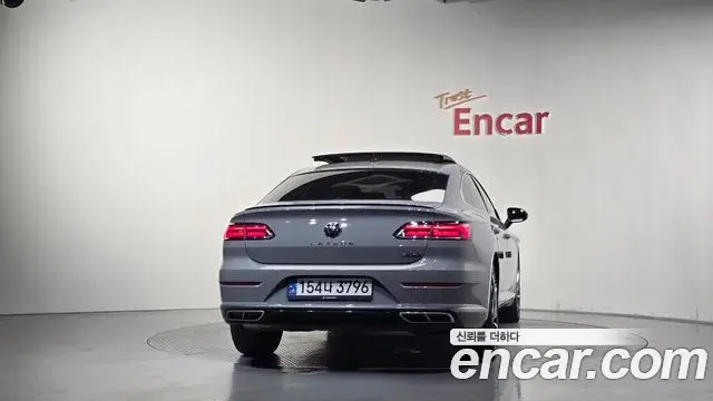 Volkswagen Arteon 2022 — ფოტო 15/20