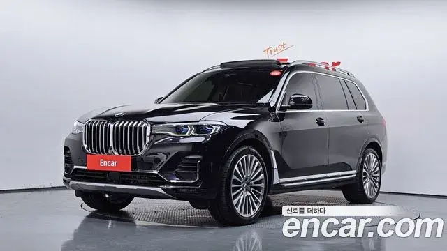 BMW X7 2021 — Photo 4/39