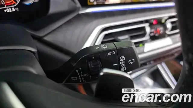 BMW X7 2021 — Photo 6/39