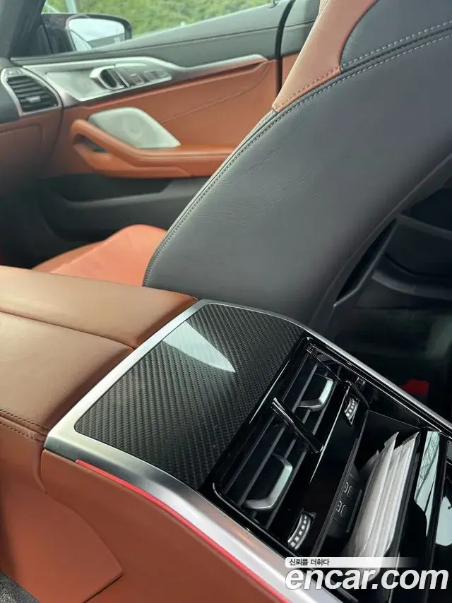 BMW 8 Series 2024 — Фото 13/13
