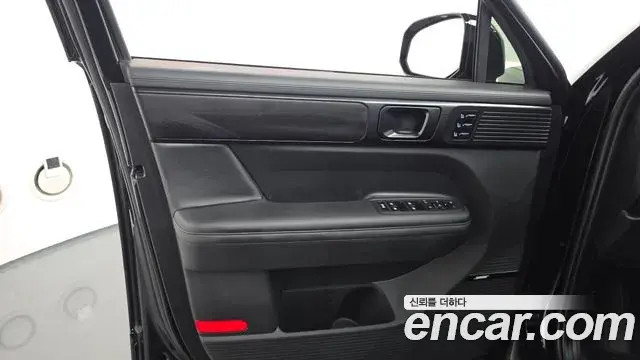 Hyundai Santa Fe 2024 — Photo 15/40