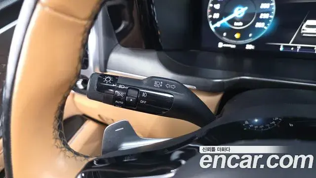 Kia Sorento 2022 — Photo 2/31