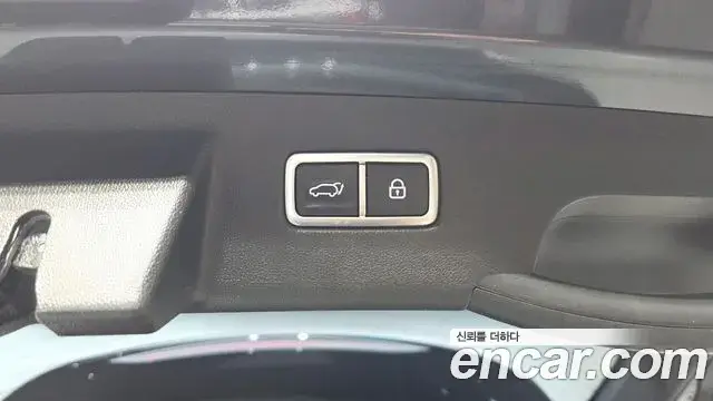 Kia Sorento 2022 — Photo 30/31