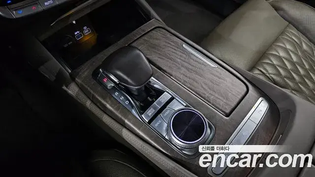 Kia The K9 2022 — ფოტო 33/41