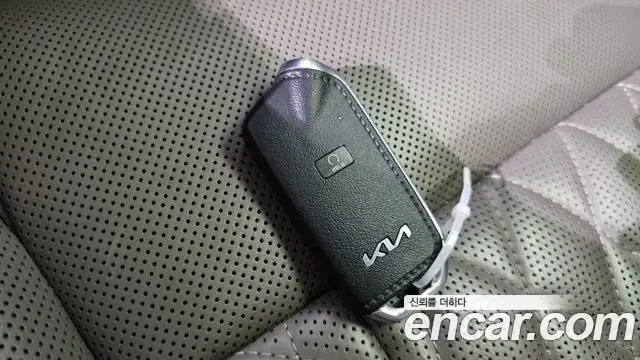 Kia The K9 2022 — ფოტო 32/41