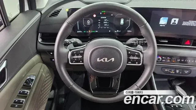 Kia Carnival 2024 — Şəkil 12/33