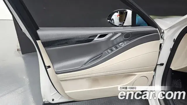 Genesis G80 2020 — Photo 19/30