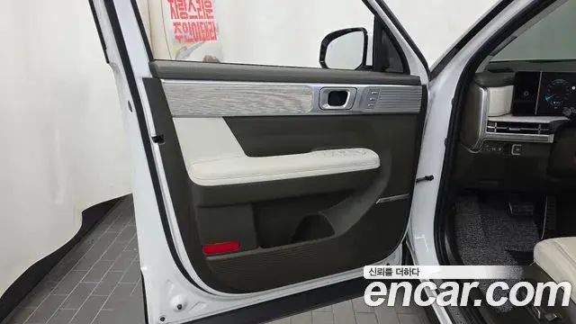 Hyundai Santa Fe 2023 — Şəkil 9/35