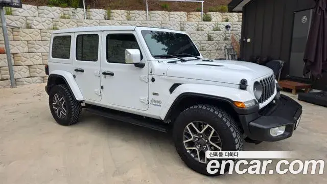 Jeep Wrangler 2021 — Photo 6/13