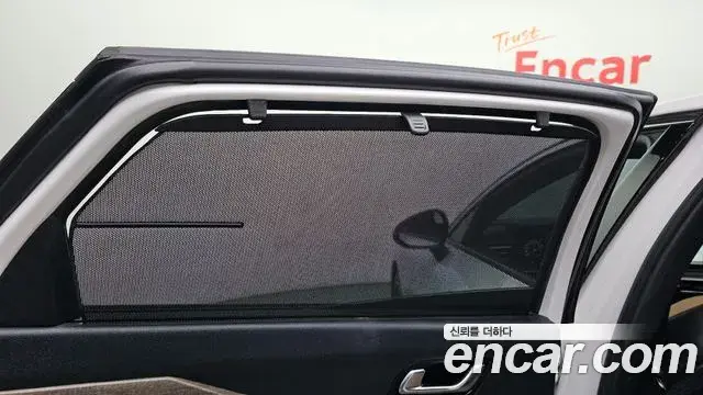 Kia K5 2023 — ფოტო 29/34
