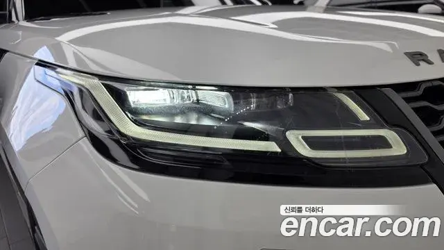 Land Rover Range Rover Velar 2019 — Şəkil 4/37