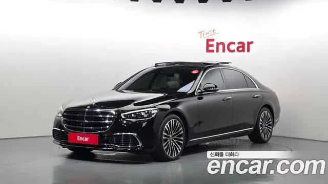 Mercedes-Benz S-Class 2021 — Photo 3/35