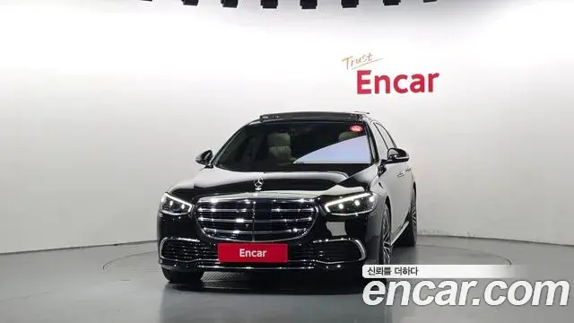 Mercedes-Benz S-Class 2021 — Photo 32/35