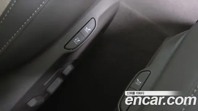 Kia Carnival 2024 — Photo 6/42
