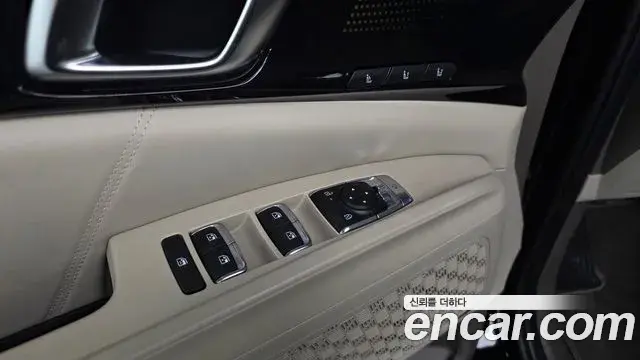 Kia Carnival 2024 — Photo 26/42
