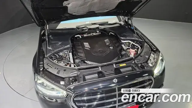 Mercedes-Benz S-Class 2021 — Фото 6/20
