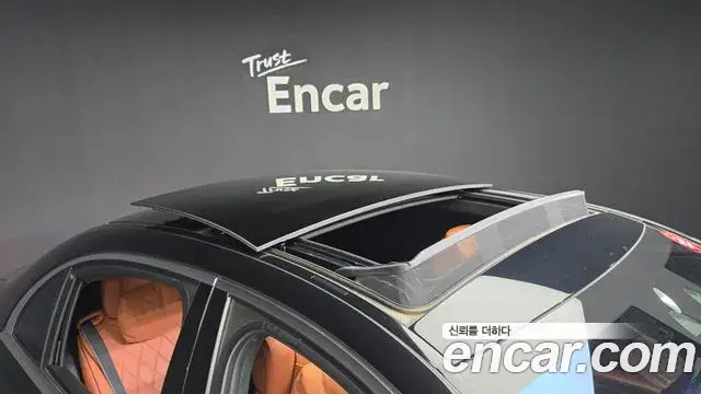 Mercedes-Benz S-Class 2021 — ფოტო 17/33