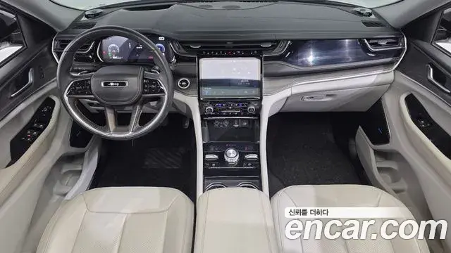 Jeep Grand Cherokee 2022 — Şəkil 17/20