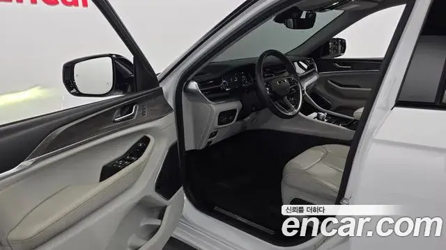 Jeep Grand Cherokee 2022 — Şəkil 8/20